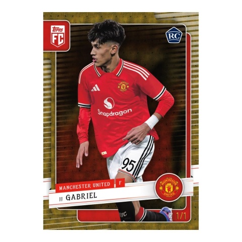 Puszka 2026/27 Topps Manchester United Collector Tin